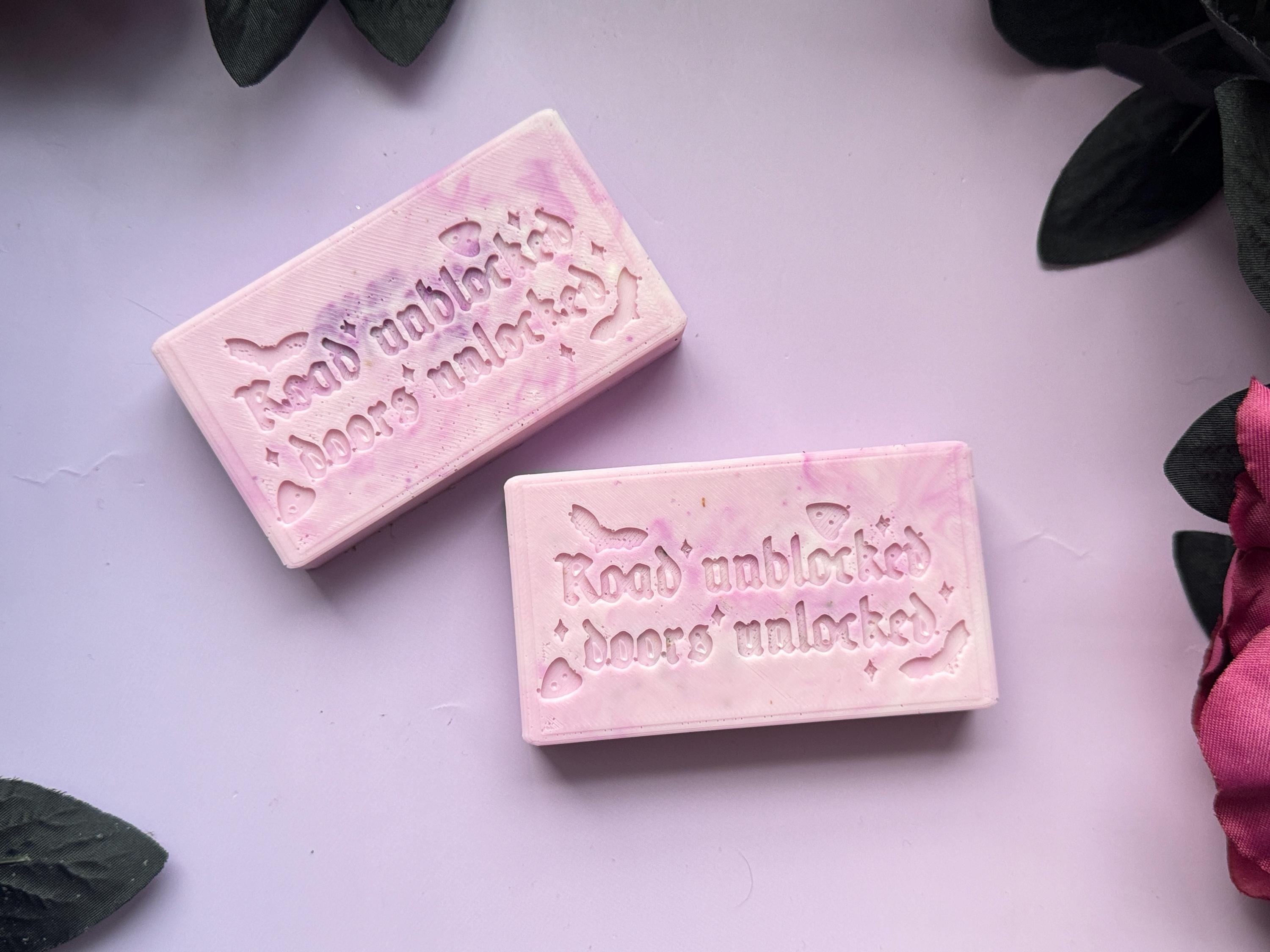 Road Opener Spell Soap – Goat Milk, Herbs, Clear Blockages