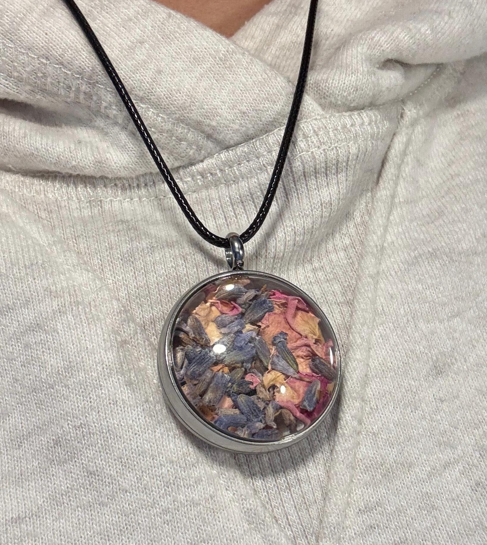 Love Spell Locket Necklace - Attract Love, Draw in Lover, Reconciliation, Spiritual Amulet Witchy Jewelry, Metaphysical