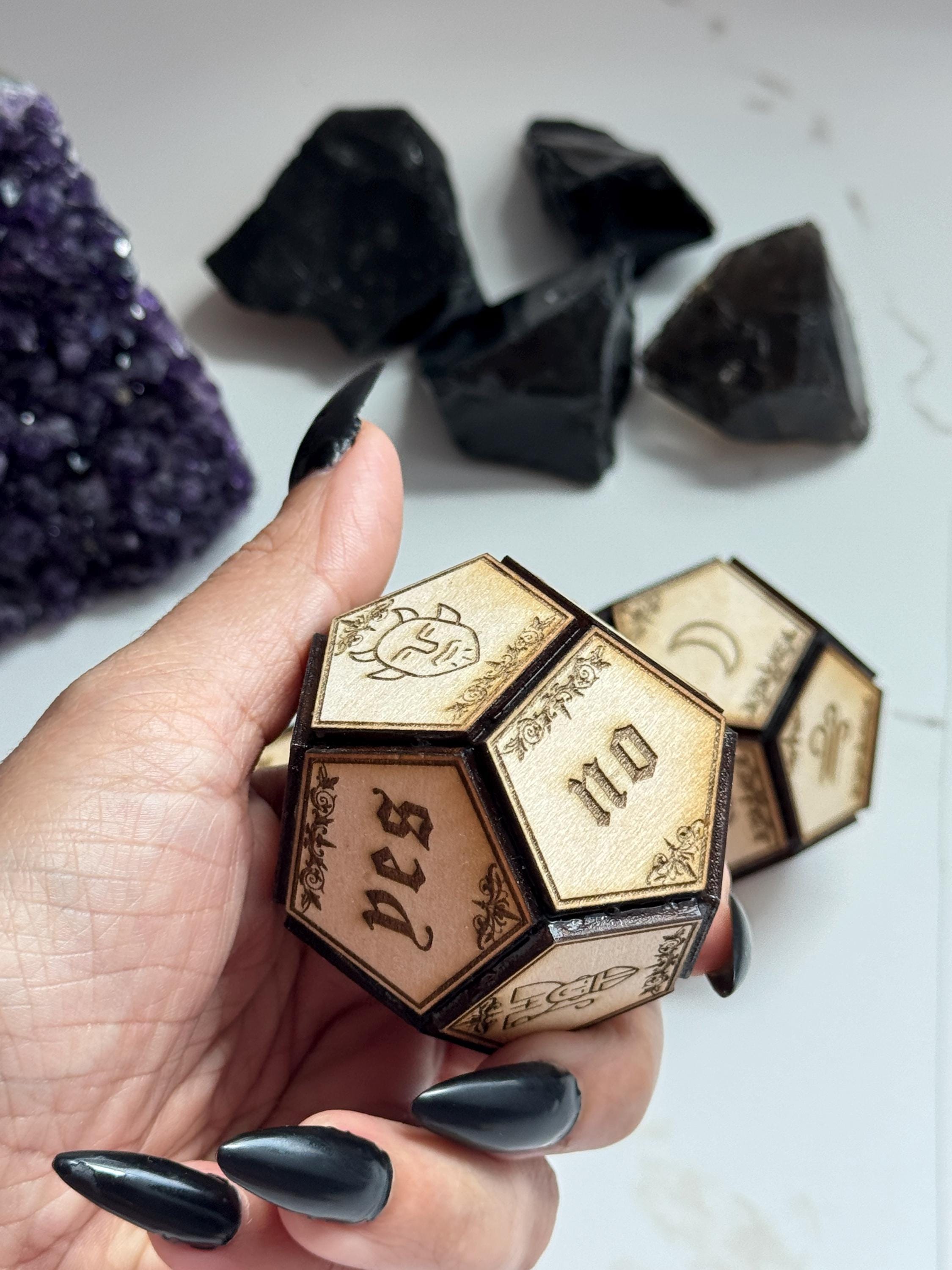 Divination Dice for Psychic Readings & Tarot Card Readings – Tarot Spiritual Tool, Spirit Communication Tool