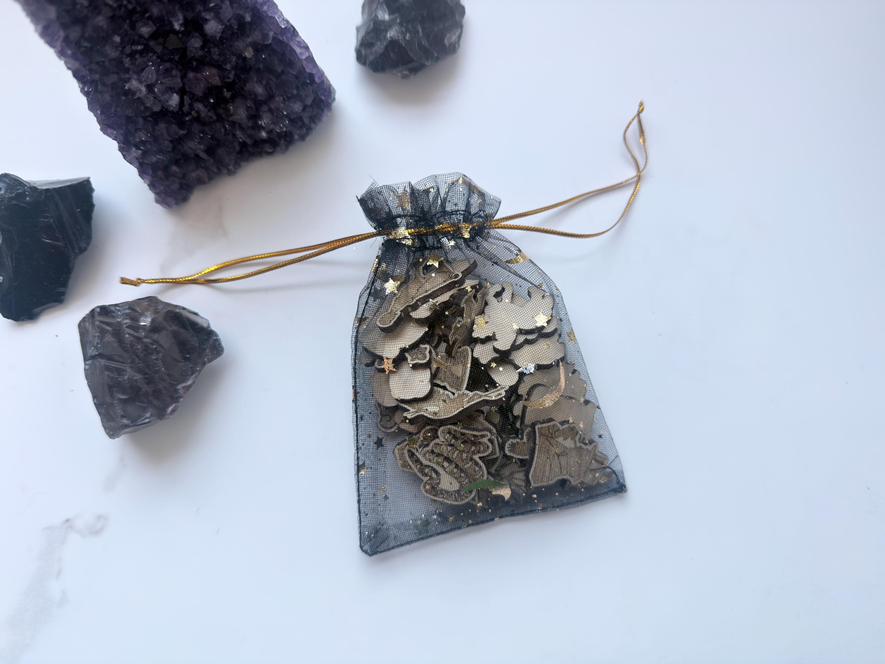 Charm Casting For Divination Readings: 36 Lenormamd Mini Symbols