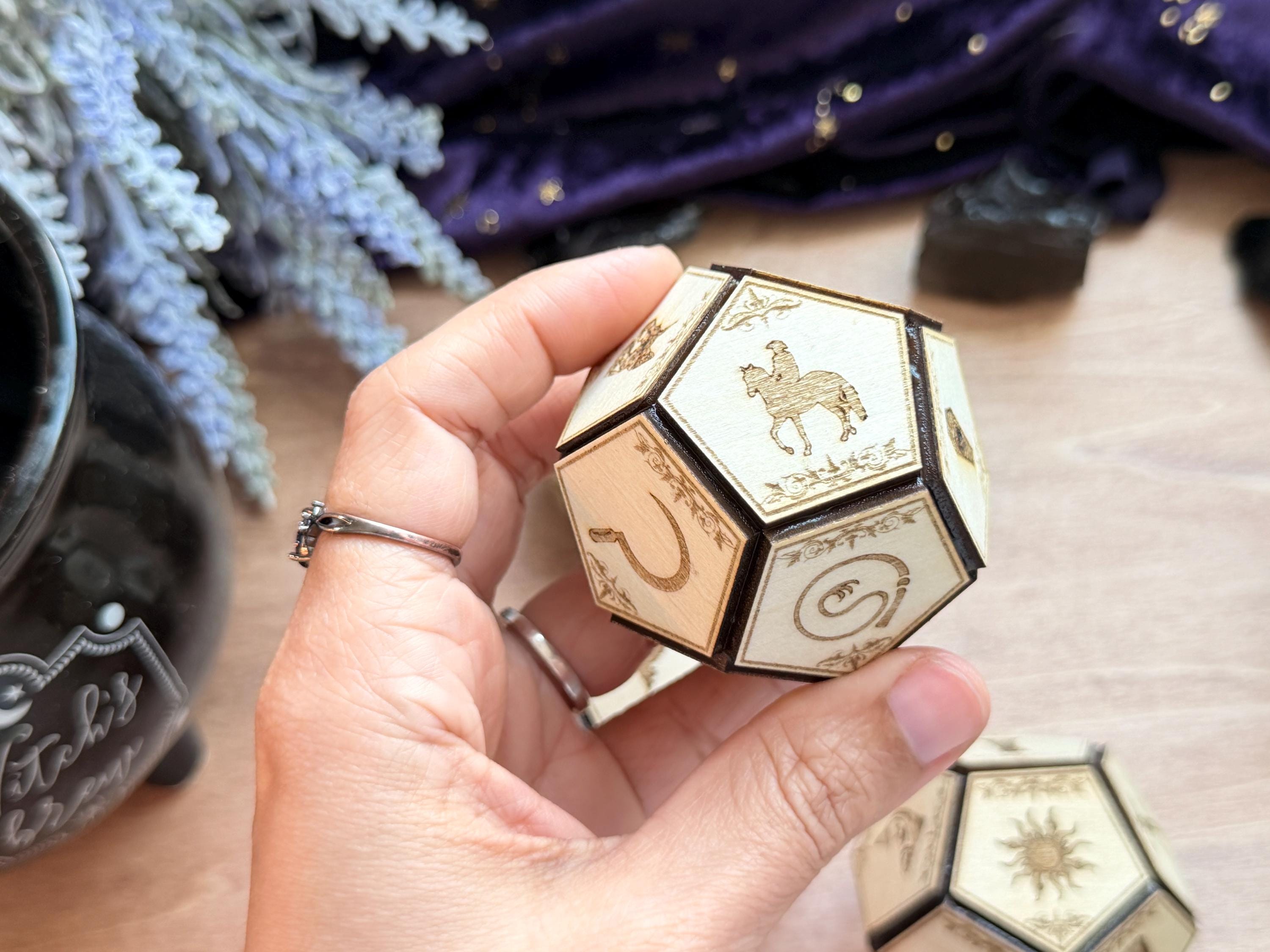 Lenormand Divination Dice Set: Fortune-Telling Spiritual Tool Oracle Die Hand Crafted
