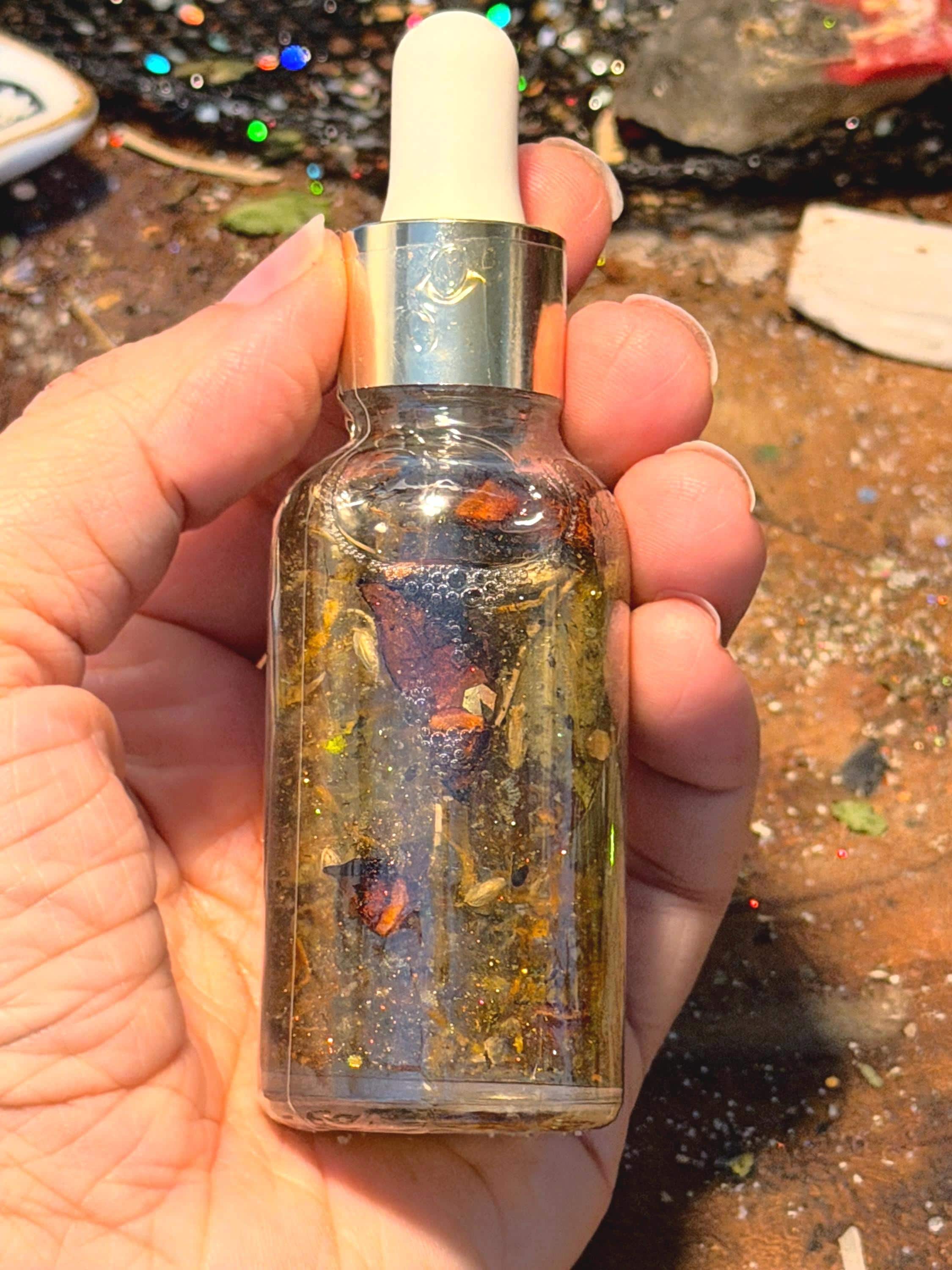 Call It In Ritual Oil 1oz | Used For Manifestation, Attraction, Opportunities, Abundance & Desires | 30ml