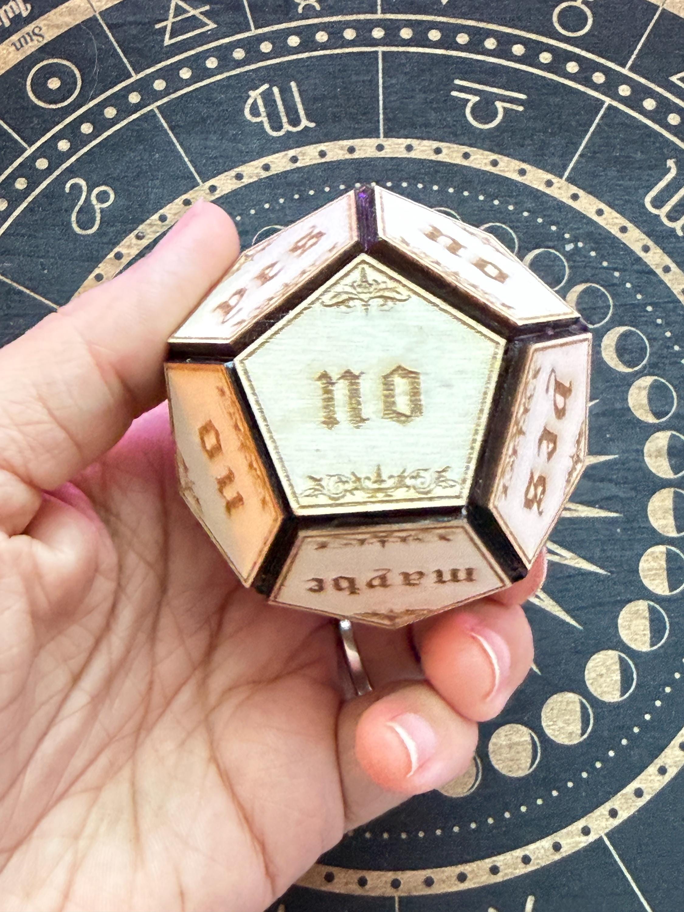Divination Die: Yes/No/Maybe Answers Spiritual Tool Oracle Hand Crafted Dice