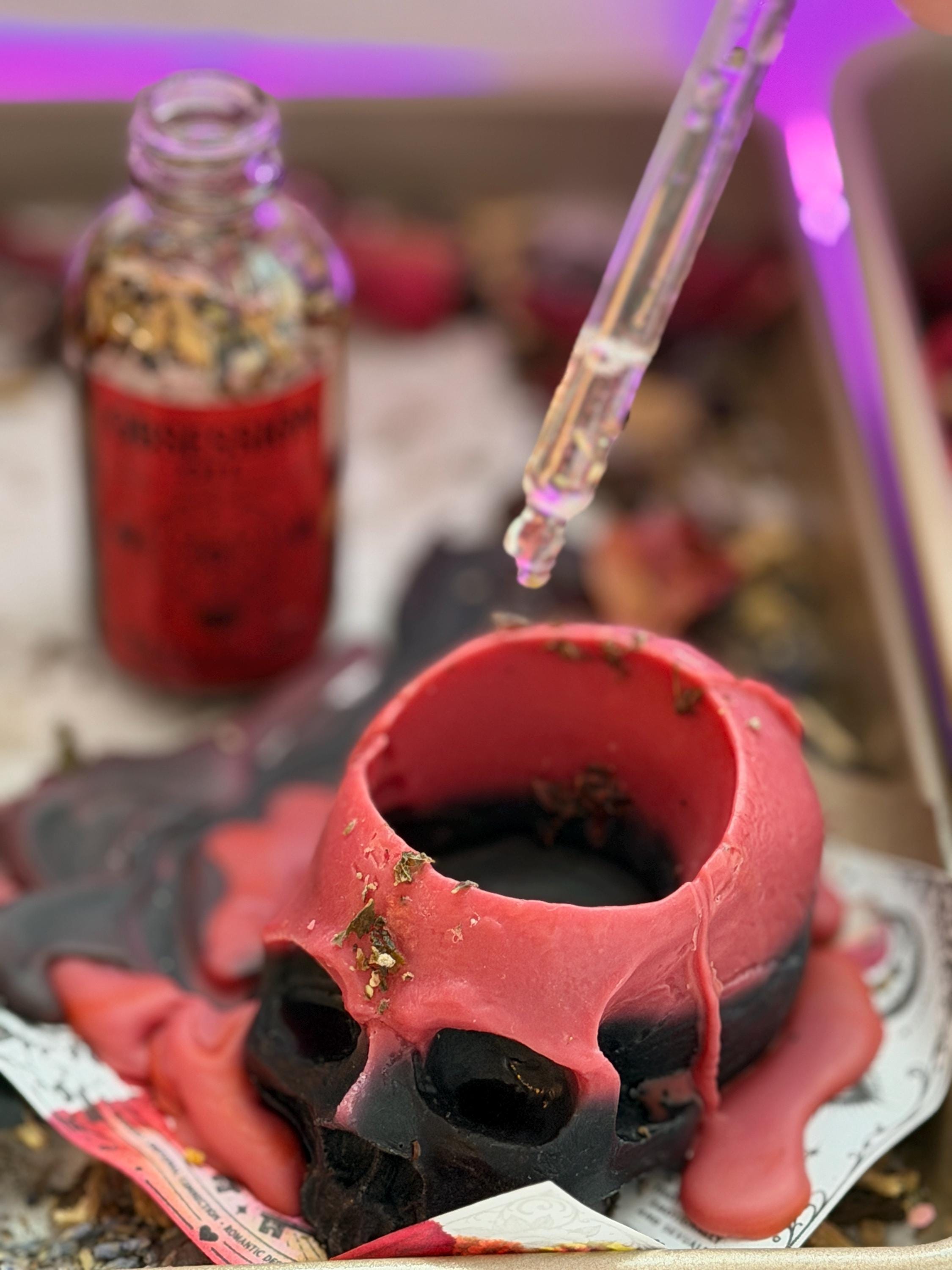 Obsession Spell Oil 1oz | For Candle Dressing Love Spells, Money Manifestation, Attraction | Witchcraft Supplies | 30ml