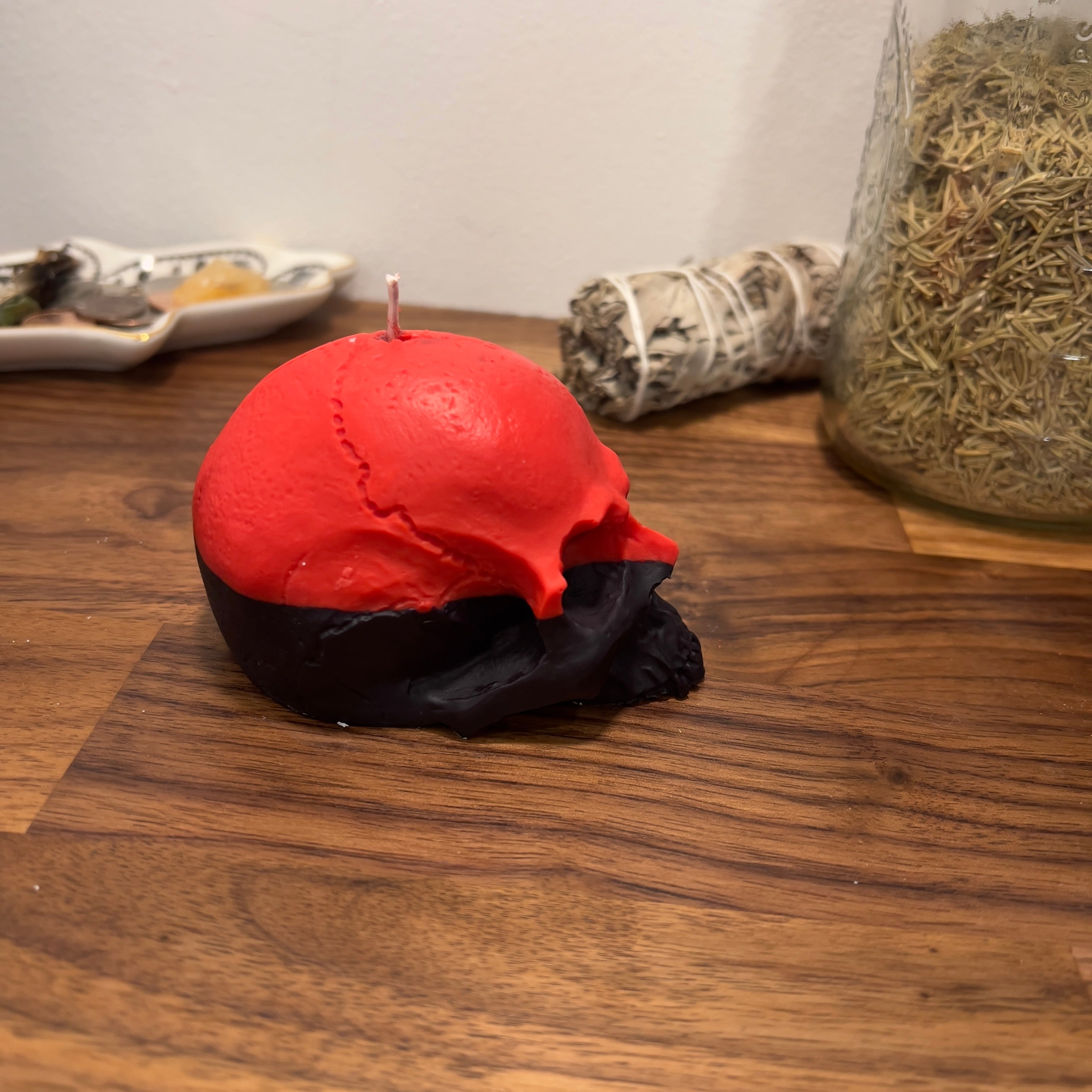Vela en forma de calavera roja y negra Reversal | Vela de hechizo ritual