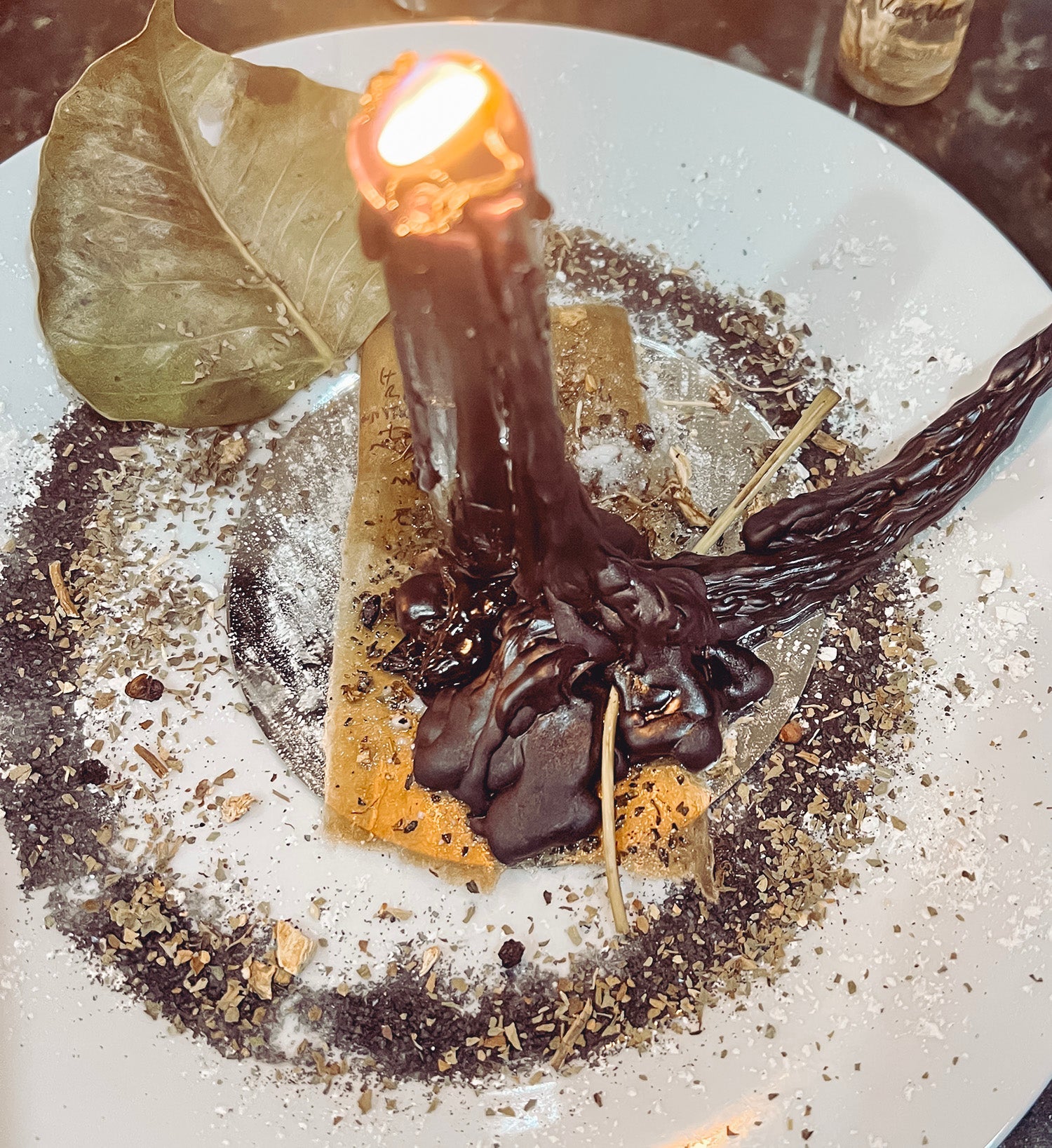 Dark Energy Removal Mirror Spell | Hoodoo WItchcraft - MysticBluuMoonTarot