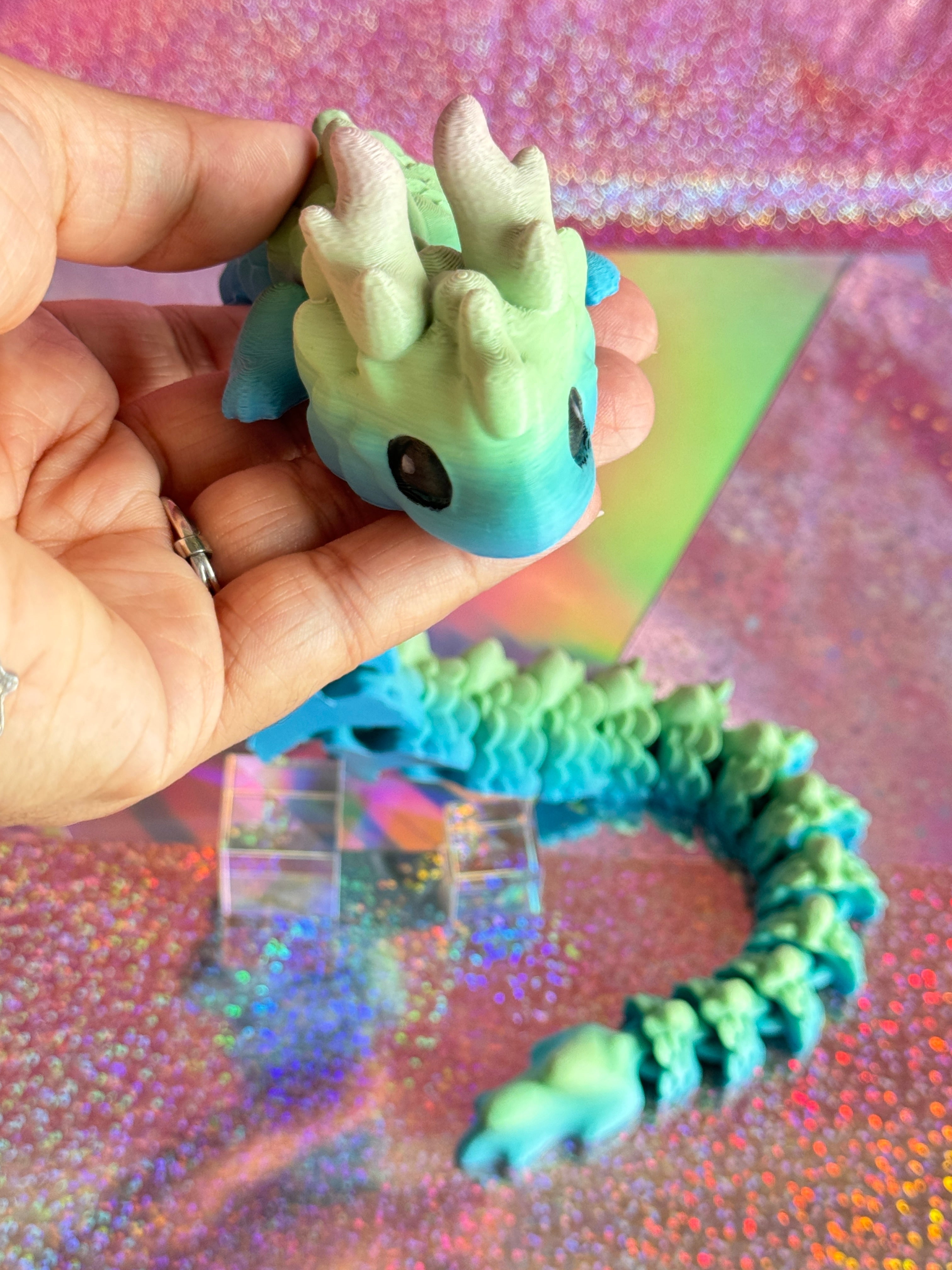 Cute 3D Dragon Fidget Toy, Colored Articulated Flexible Dragon Toy, Handmade Crystal Dragon, Gift For boyfriend, kids, Bookshelf Decor (Copy)