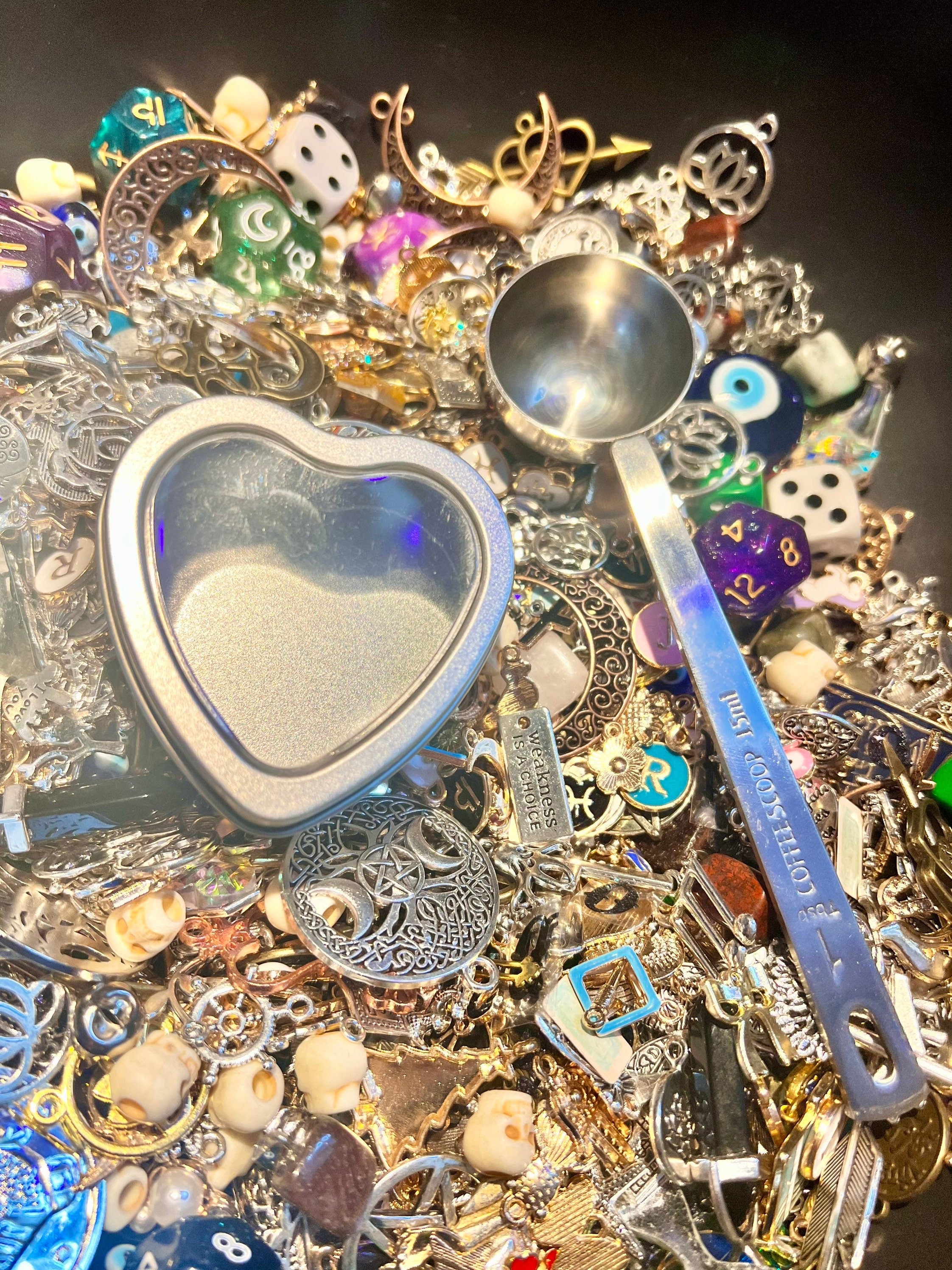 Confetti Scoop Charms | Tin Heart Lid Lucky Dip Mystery Divination Charm Casting Witch Kit Readings Silver Gold Enamel | Zodiac