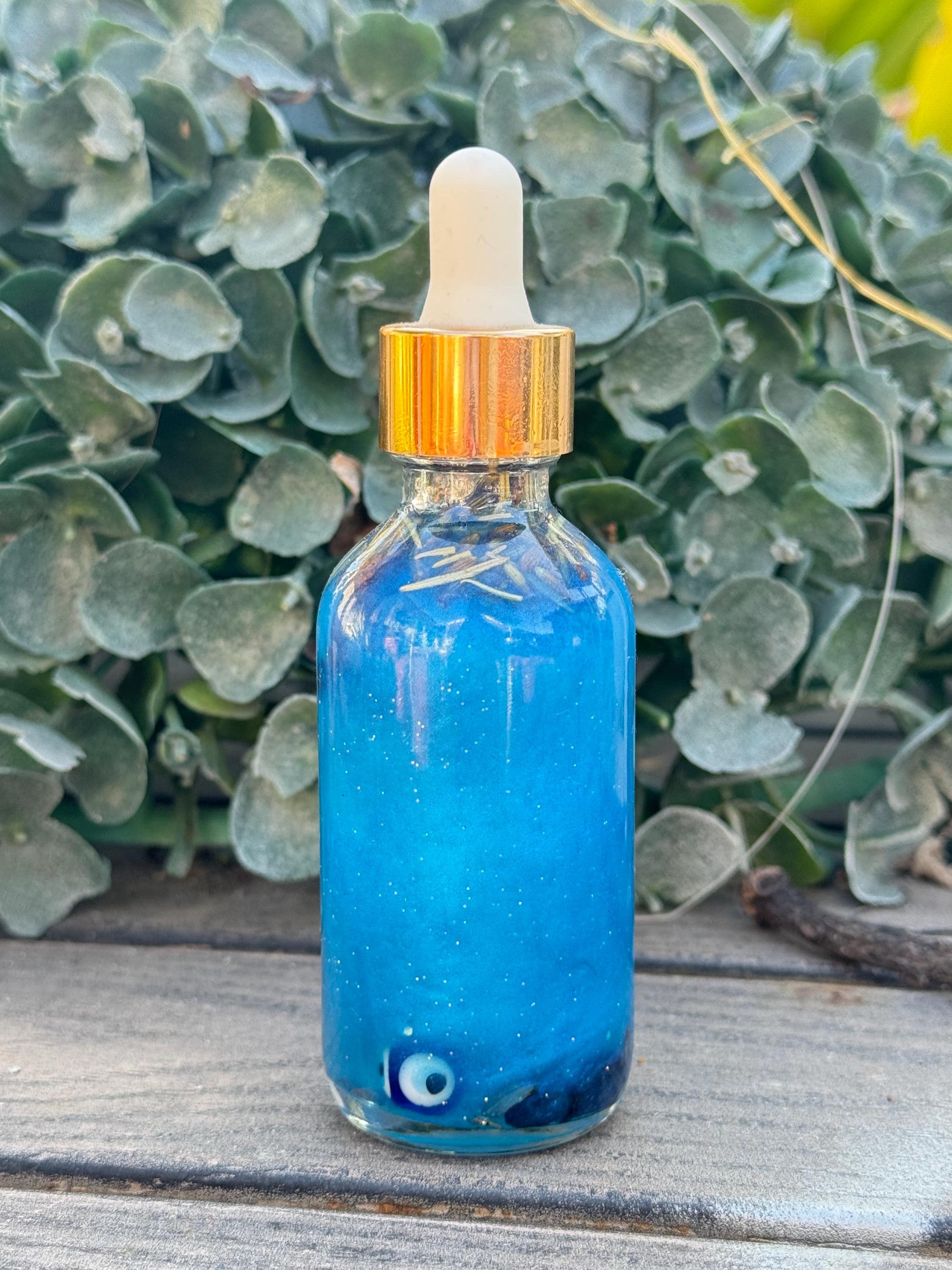 Evil Eye Oil – Spiritual Protection Oil Used for Warding Off Negative Energy, Jealousy, and Harmful Intentions
