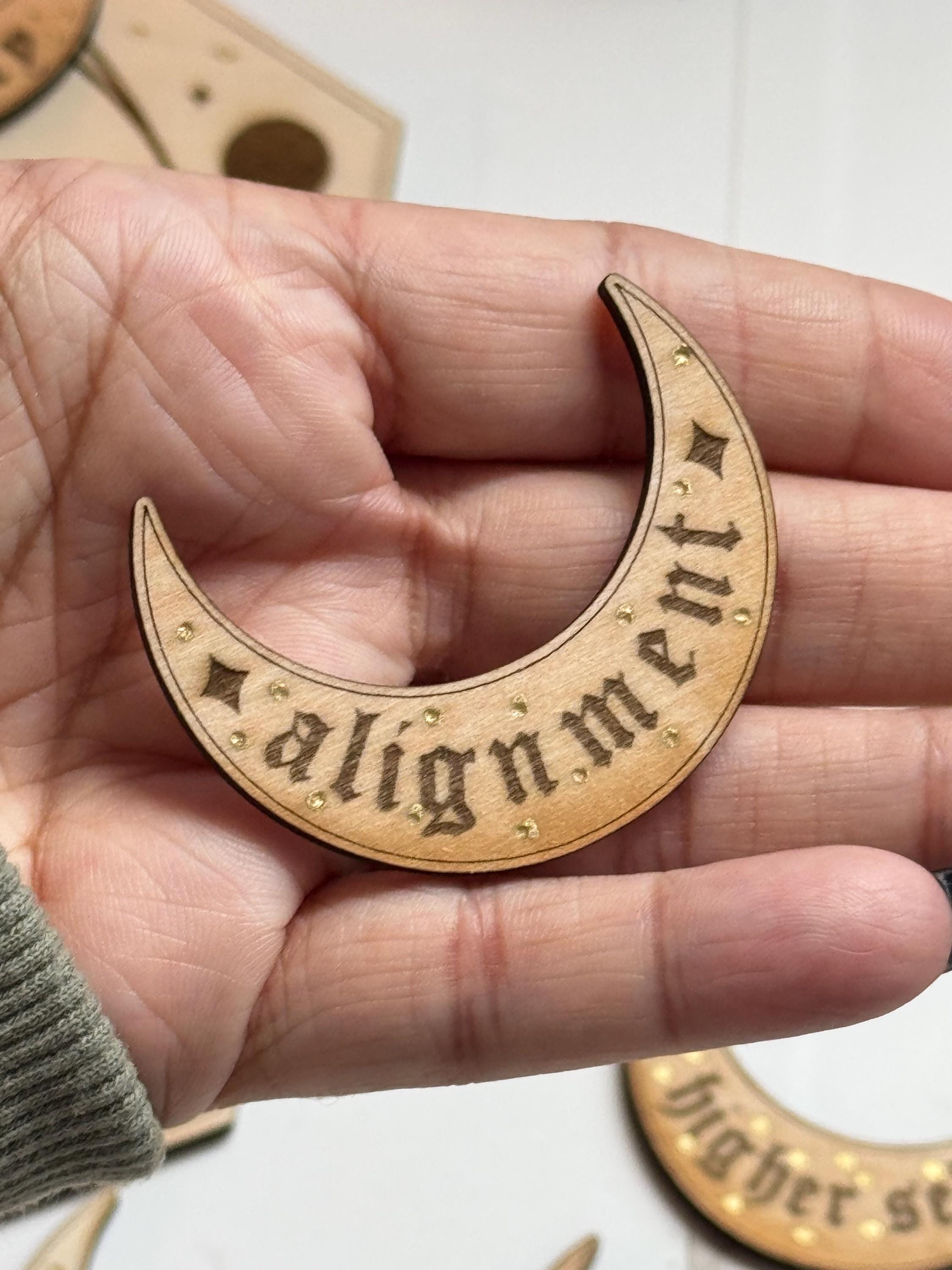 Manifestation Crystal Grid Board With 27 Crescent Moon Intention Tokens – Sacred Geometry, Shadow Work, Affirmation Tool, Altar Decor