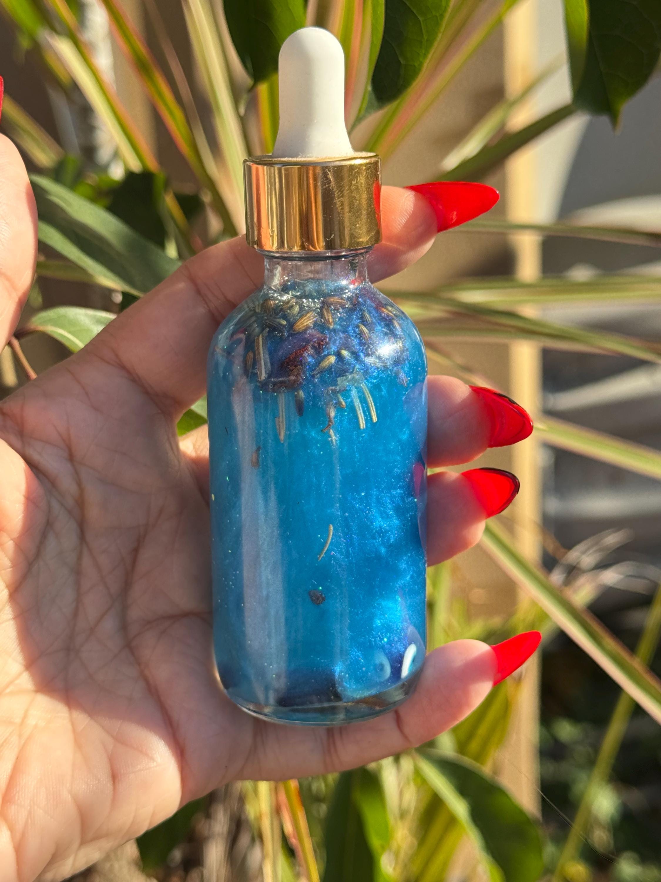 Evil Eye Oil – Spiritual Protection Oil Used for Warding Off Negative Energy, Jealousy, and Harmful Intentions