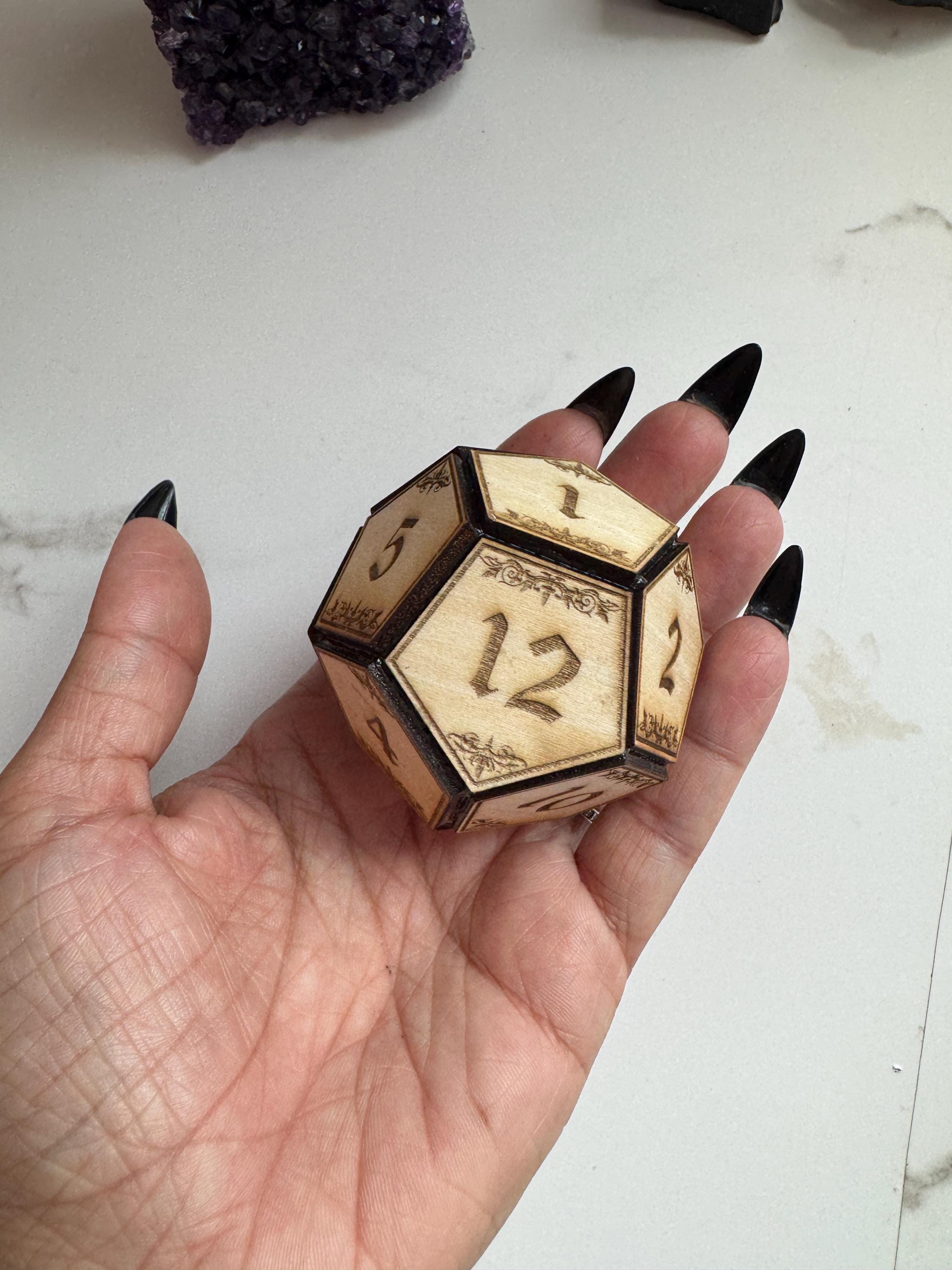 Divination Dice for Psychic Readings & Tarot Card Readings – Letters, Alphabet For Names Tarot Spiritual Tool, Spirit Communication Tool