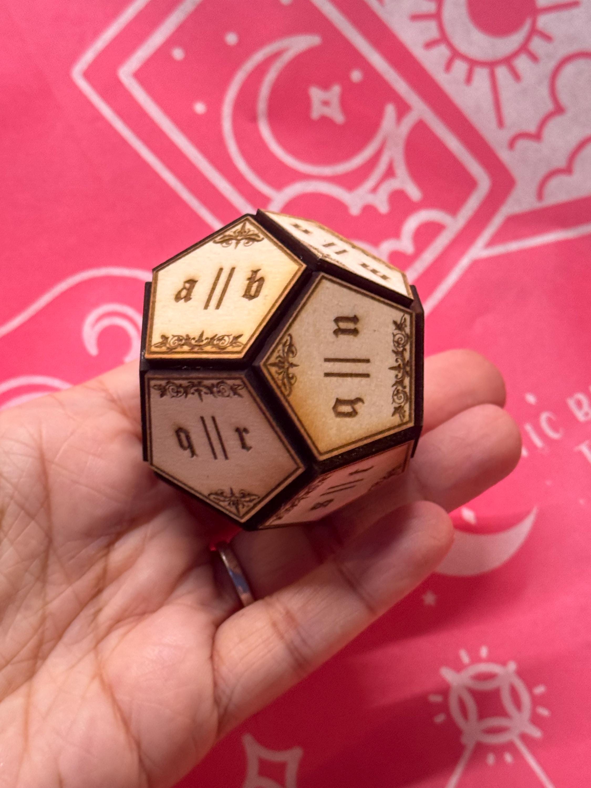 Divination Dice for Psychic Readings & Tarot Card Readings – Letters, Alphabet For Names Tarot Spiritual Tool, Spirit Communication Tool