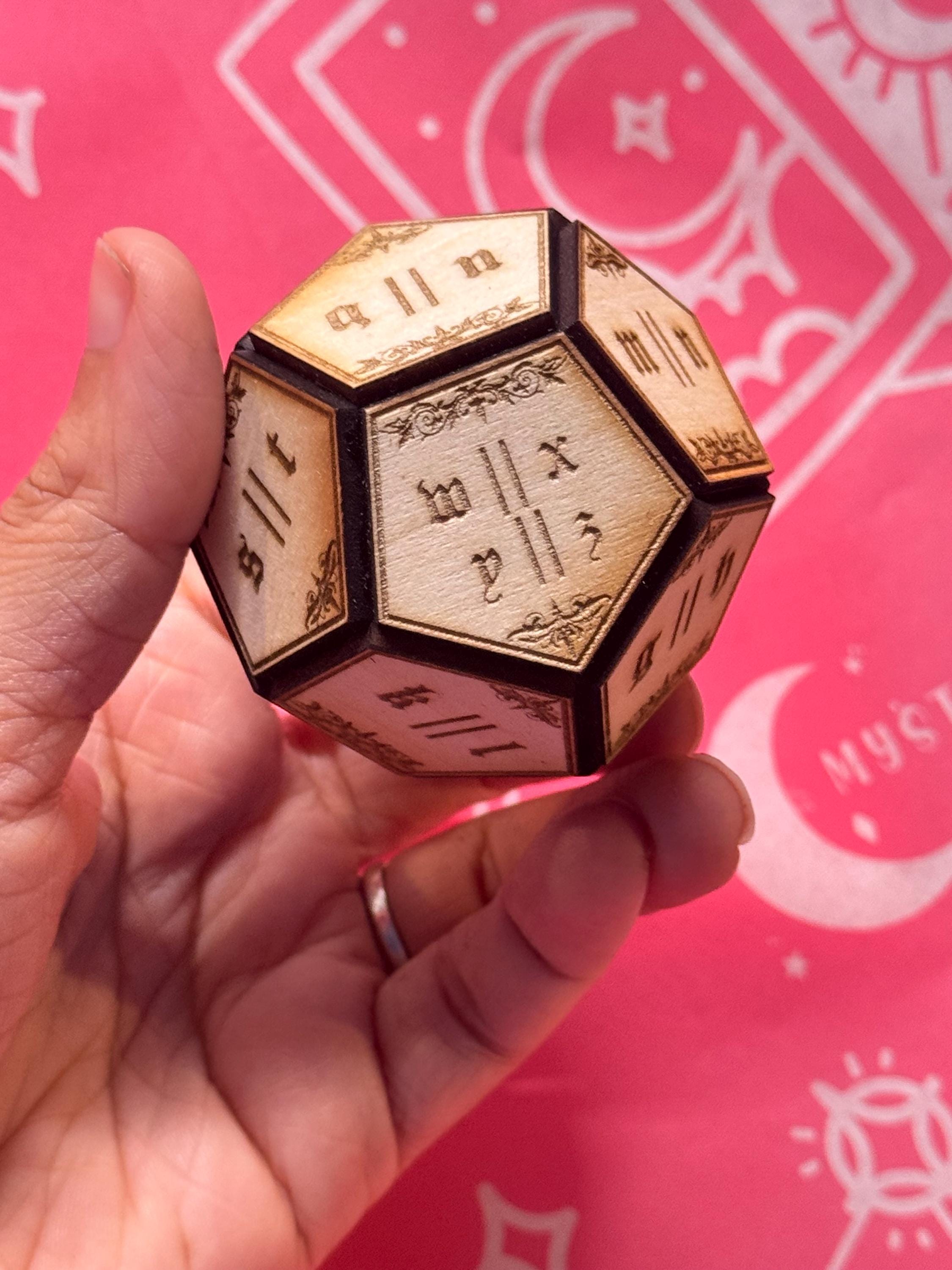 Divination Dice for Psychic Readings & Tarot Card Readings – Letters, Alphabet For Names Tarot Spiritual Tool, Spirit Communication Tool