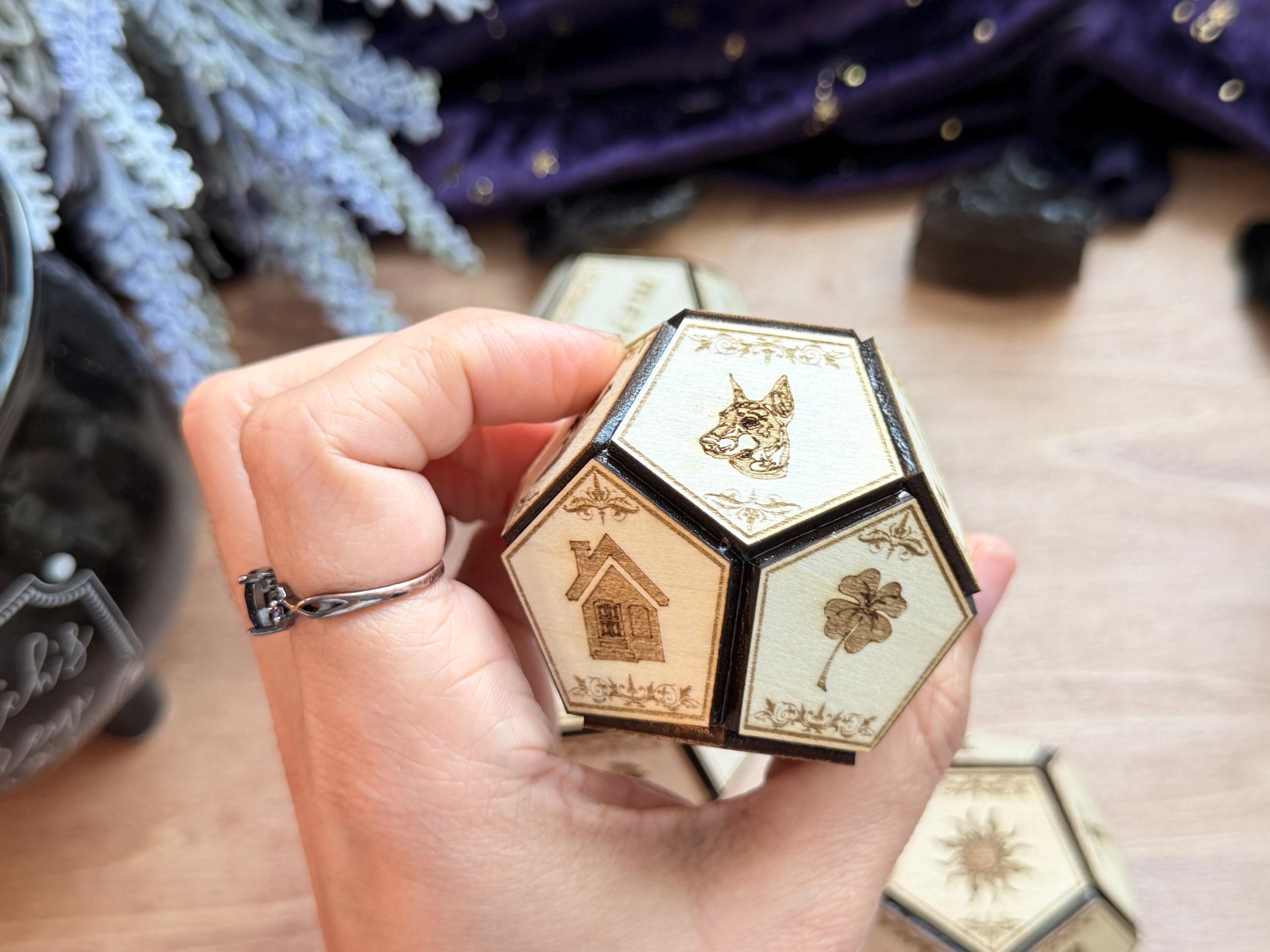 Lenormand Divination Dice Set: Fortune-Telling Spiritual Tool Oracle Die Hand Crafted