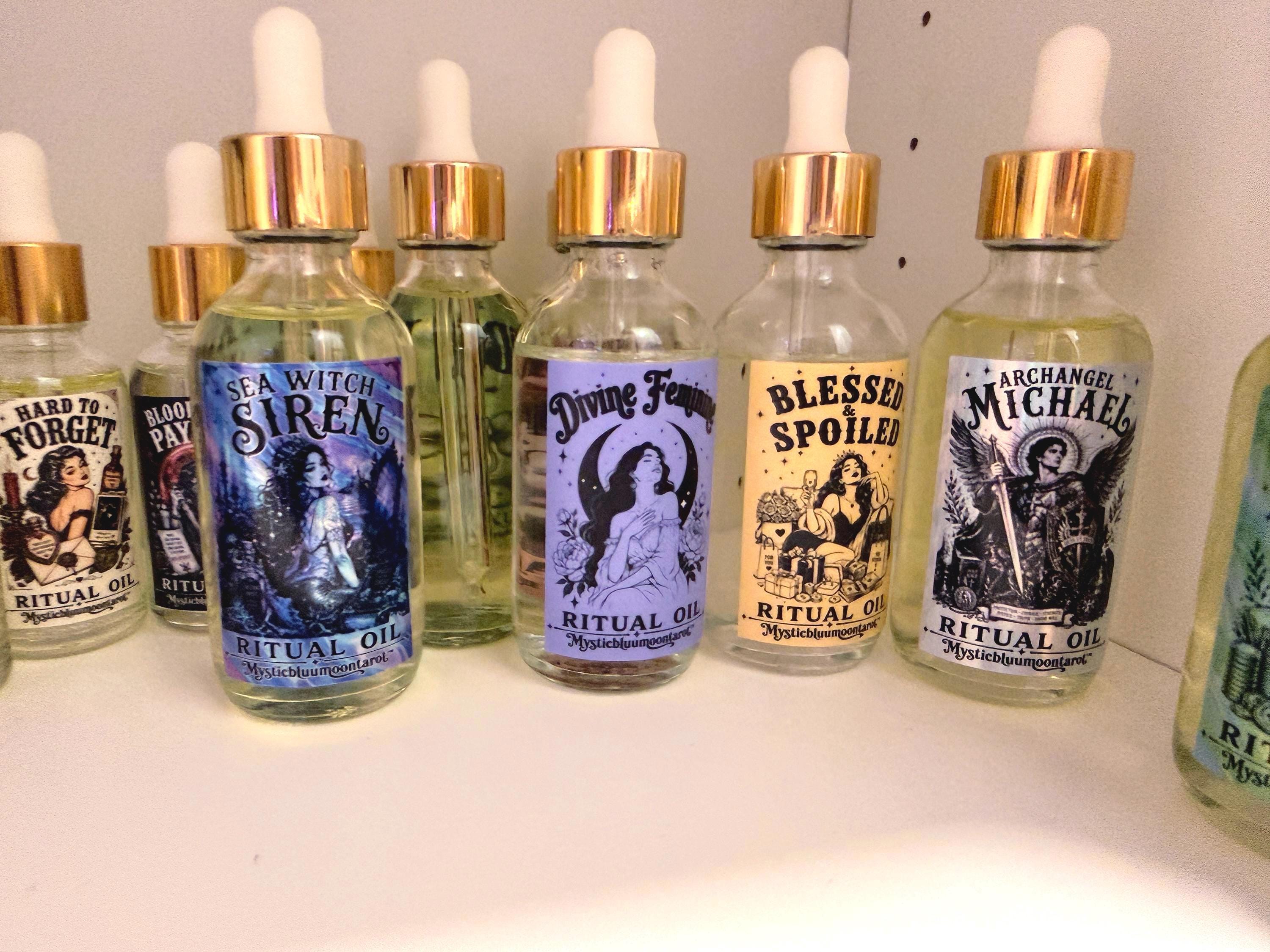 Glamour Ritual Oil 1oz | Used For Illusions, Confusion, Invisibility, Privacy & Cloaking 30ml