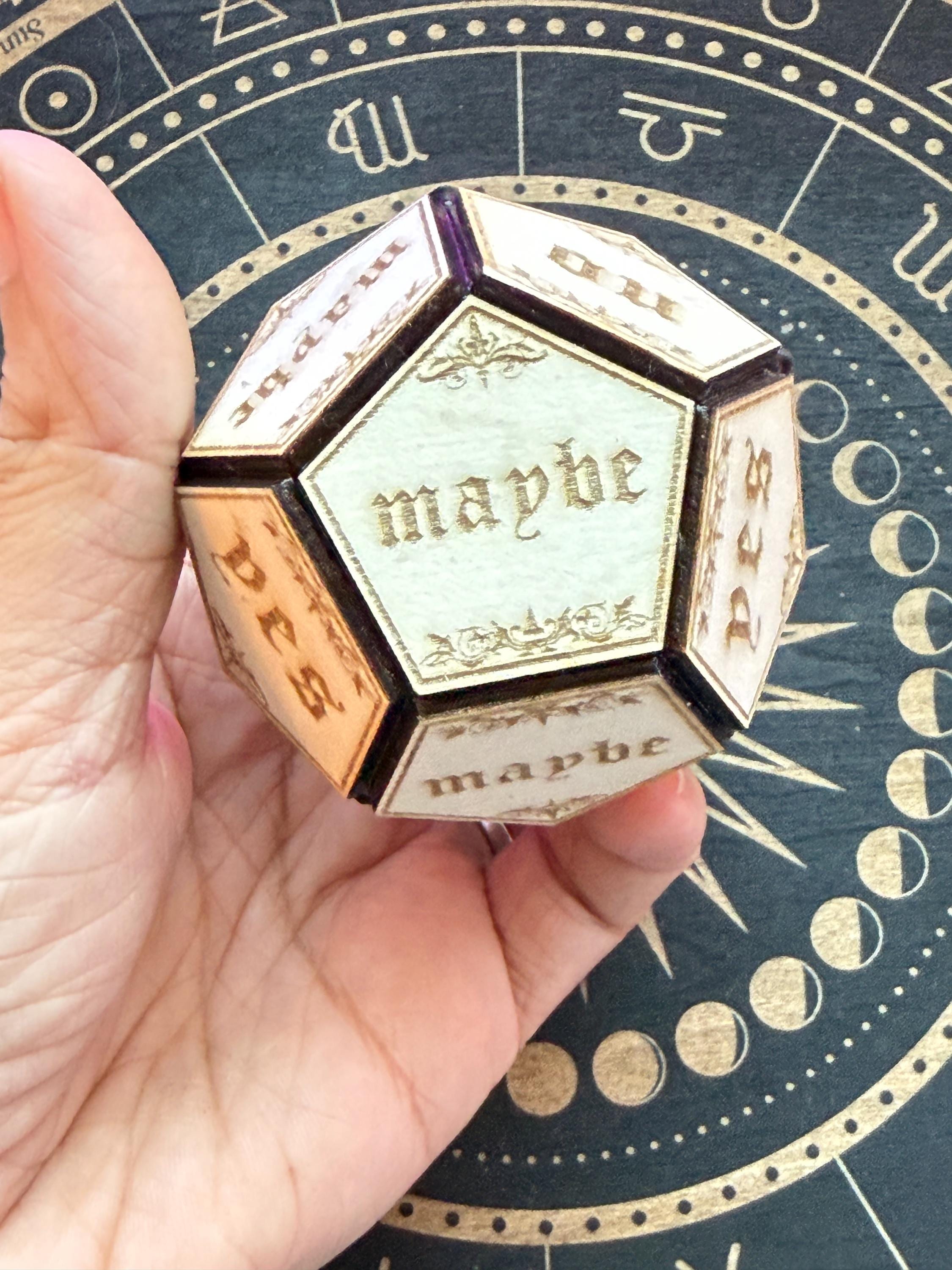 Divination Die: Yes/No/Maybe Answers Spiritual Tool Oracle Hand Crafted Dice