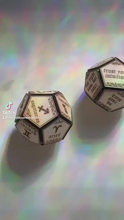 Spirit Communication Dice Set, Mediumship Tools, Psychic Reading Dice, Divination Tool