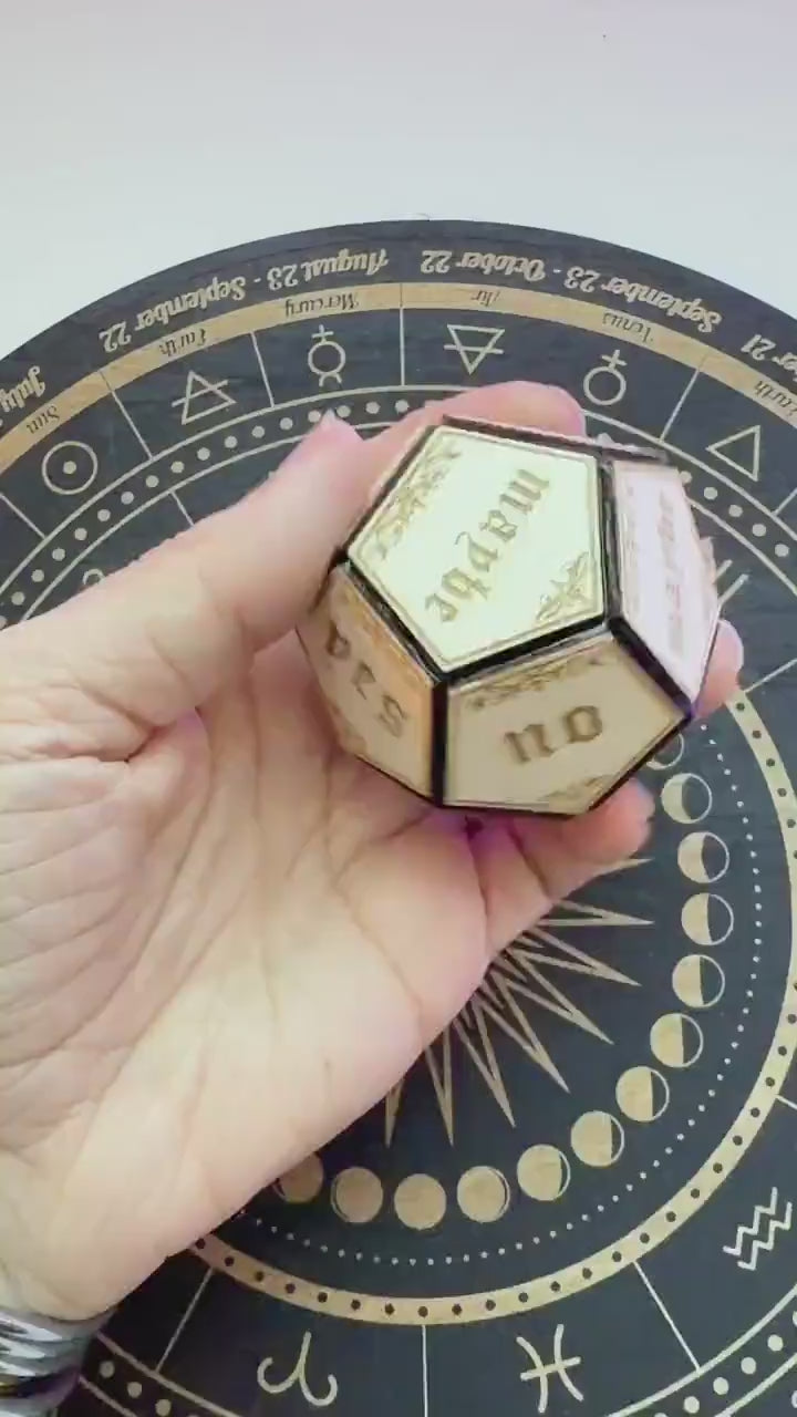 Divination Die: Yes/No/Maybe Answers Spiritual Tool Oracle Hand Crafted Dice