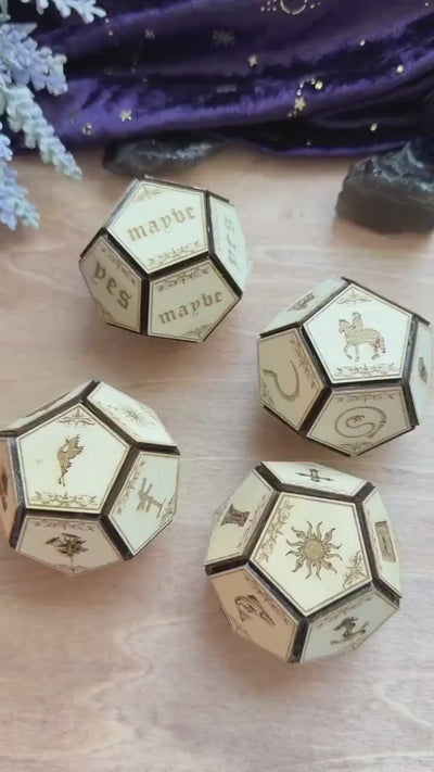 Lenormand Divination Dice Set: Fortune-Telling Spiritual Tool Oracle Die Hand Crafted