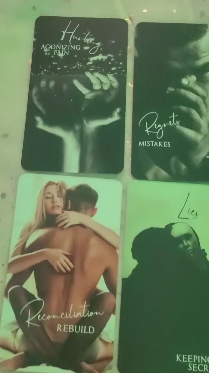 Mystic Love Oracle Deck: Situations, Twin Flame, Romance Readings (78 Cards) | Mysticbluumoontarot™